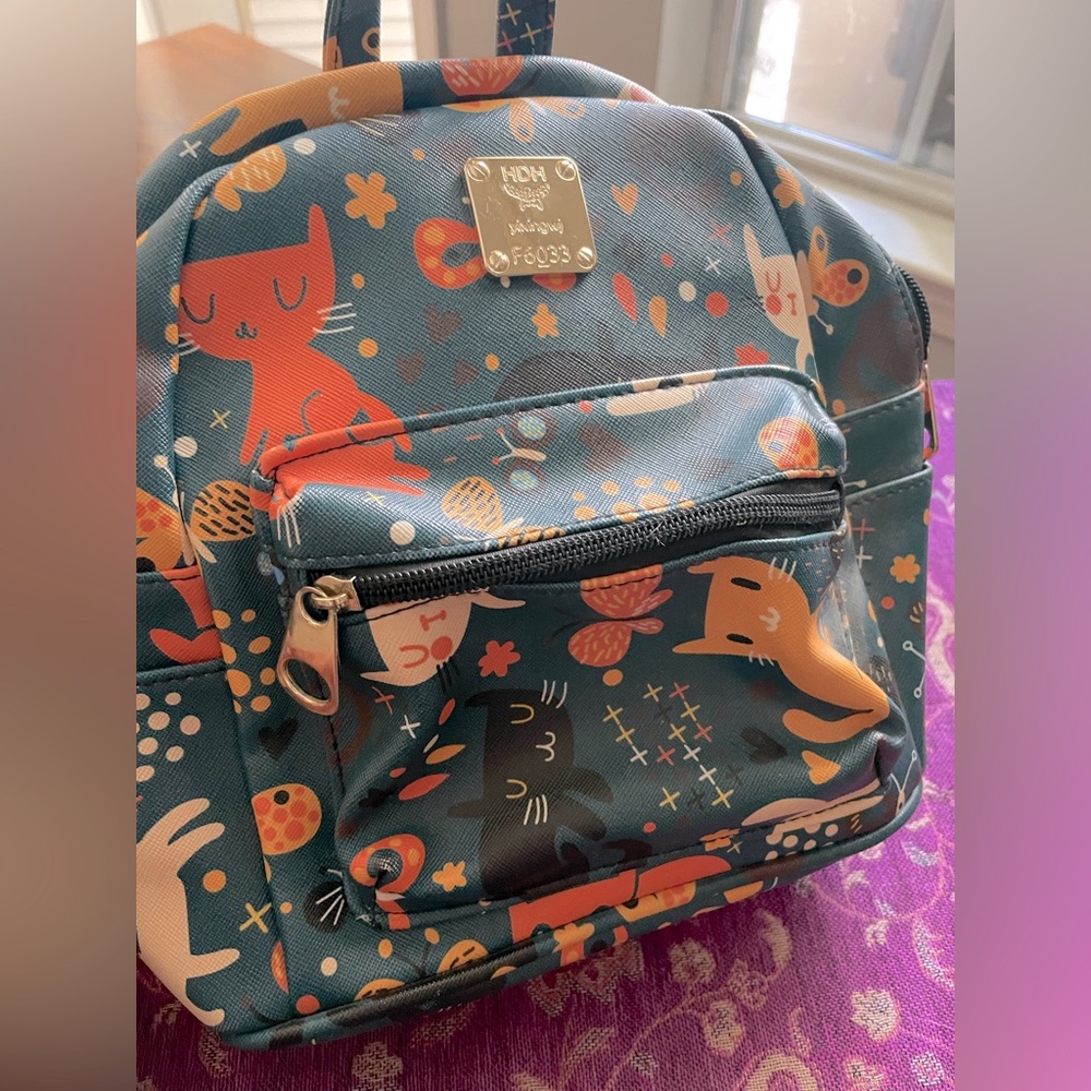 NWOT Blue & Orange Cat Backpack